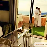 Апартаменти -'ღ'- Couples' Paradise. Insta-worthy Ocean Views. Адехе