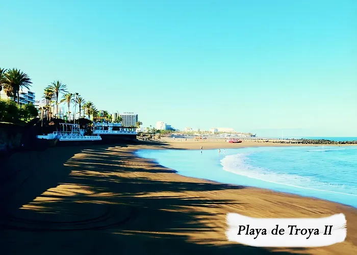 Apartment -'ღ'- Couples' Paradise. Insta-worthy Ocean Views. *