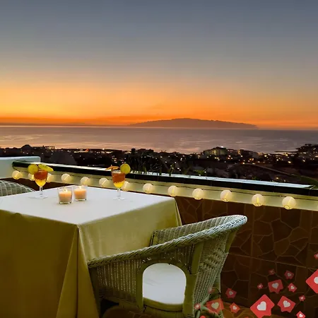 Appartement -'ღ'- Couples' Paradise. Insta-worthy Ocean Views. *